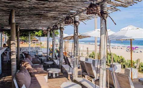 Best Restaurants on the beach near Barra da Tijuca, Rio de .